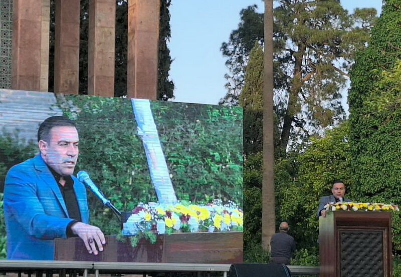 رئیس مجمع نمایندگان فارس در مجلس: حنجره‌ها را به جای نفاق، همسوی وحدت و خدمت کنیم