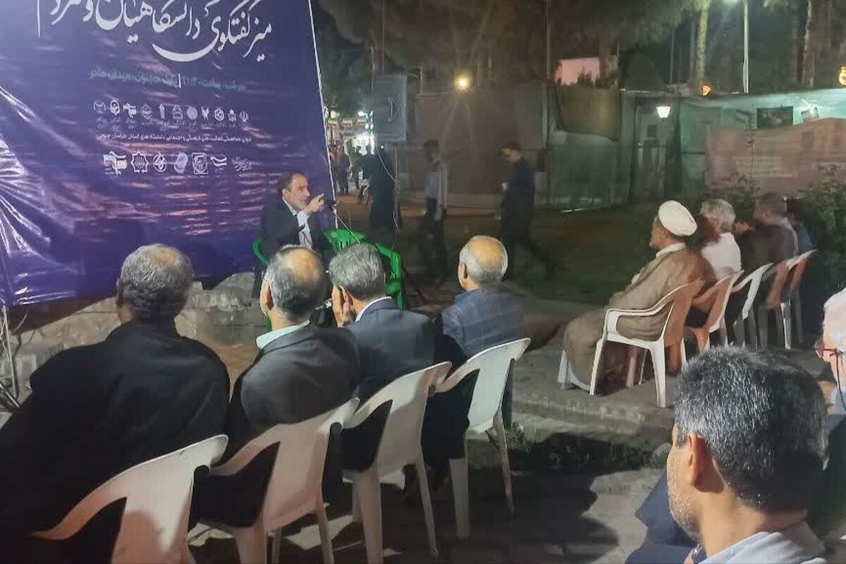 معلم بیگانه با زمان، توان هدایت نسل جوان در برابر شبهات را ندارد