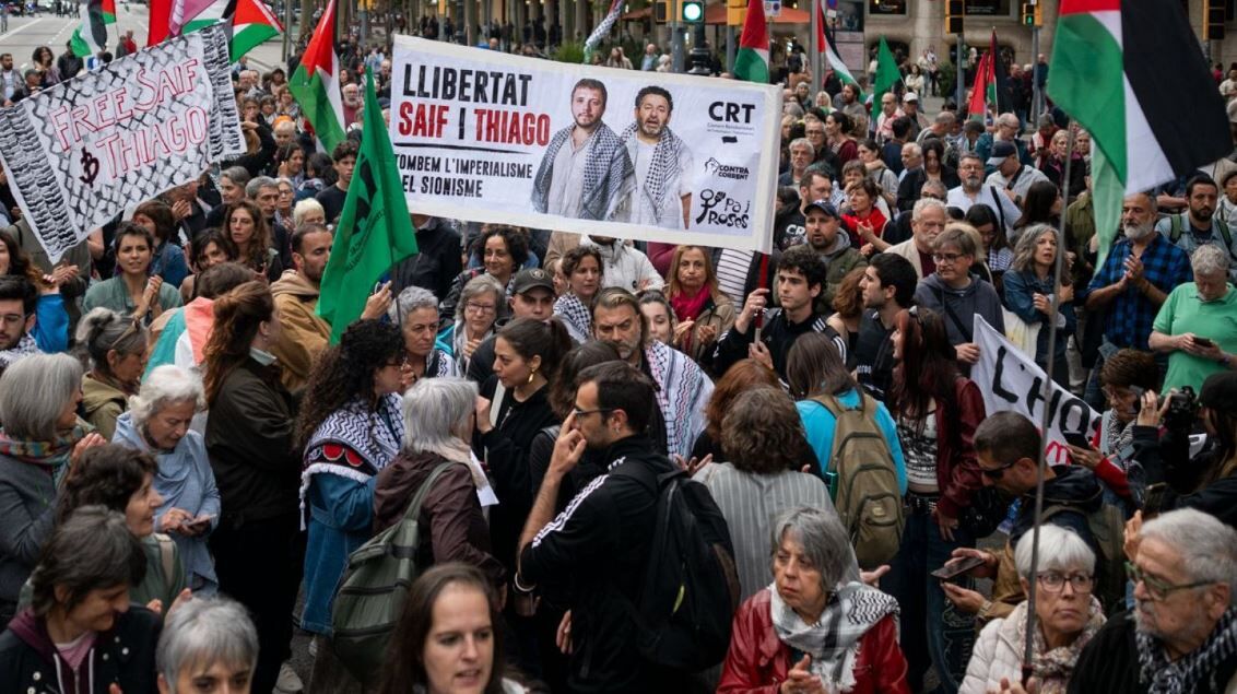 خروش اسپانیایی‌ها علیه بازداشت غیرقانونی فعالان «ناوگان صمود» توسط رژیم صهیونیستی