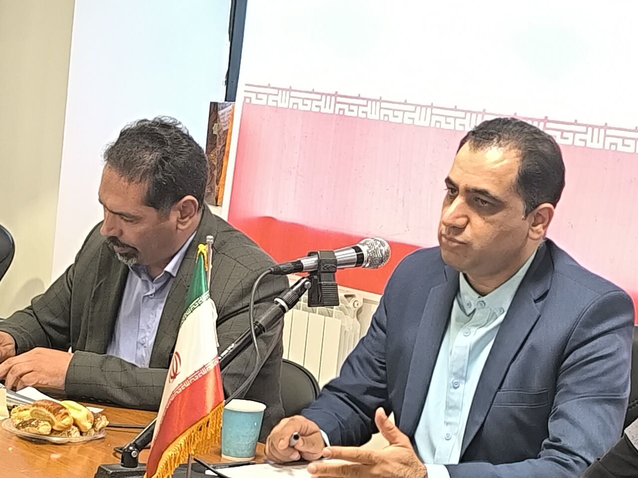 جمهوری اسلامی ایران پس از جنگ به عزت بیشتری دست یافت