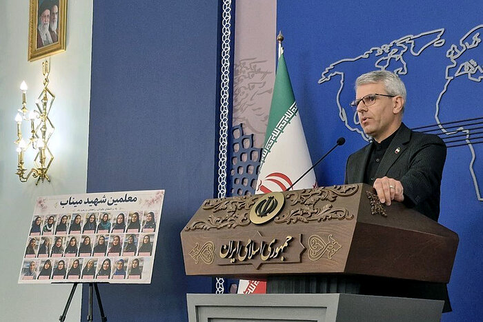 دیپلماسی ایران در آینه آمار؛ ۸۵ سفر خارجی، ۲۶۰ دیدار و ۹۰۰ رایزنی تلفنی