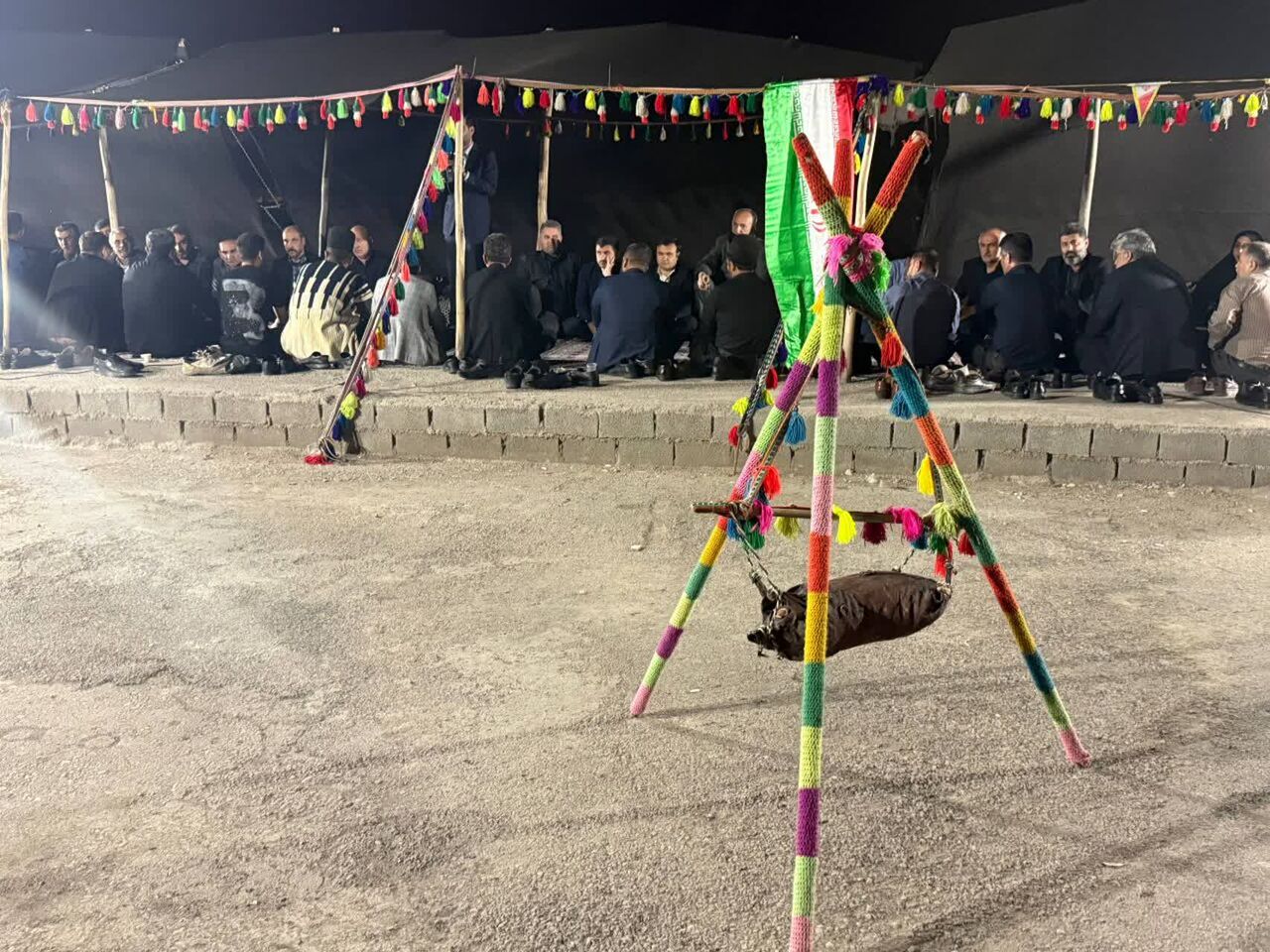 سیاه‌چادر بختیاری در اهواز؛ نماد ایستادگی، همبستگی و اقتدار ملی