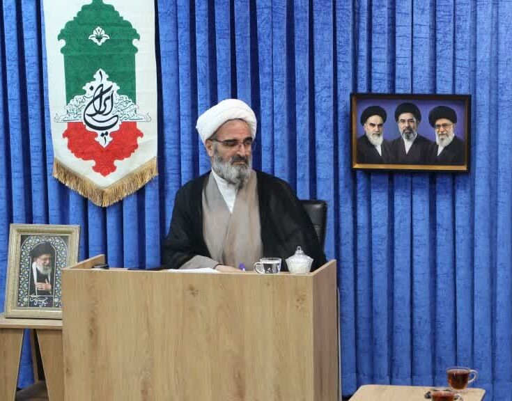 نماینده ولی فقیه در سمنان: شوراها از این دوره طولانی‌تر برای خدمت بهره ببرند