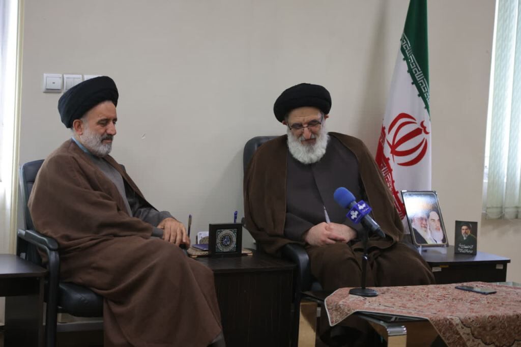 نماینده ولی فقیه در بنیاد شهید: صدای حماسه ایثارگران به گوش جهانیان ...