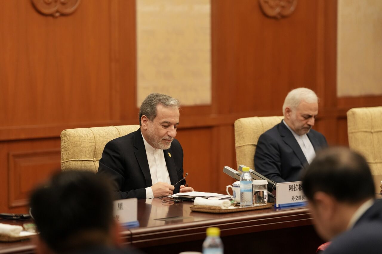 عراقچی: مشورت‌های مستمر با چین برای ایران بسیار حائز اهمیت است