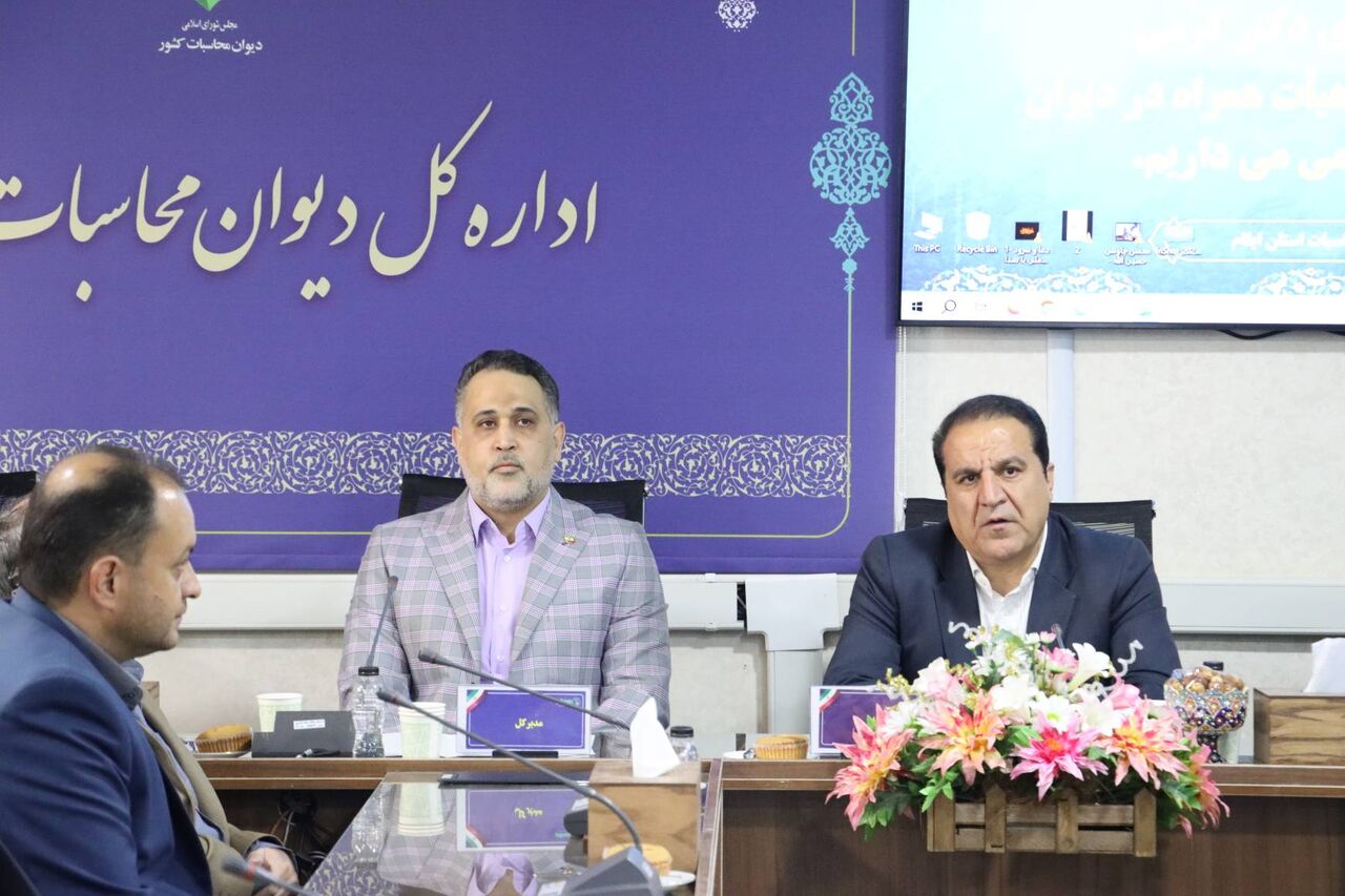 استاندار ایلام: نگاه جزیره‌ای دستگاه‌ها مانع خدمت‌رسانی به مردم است