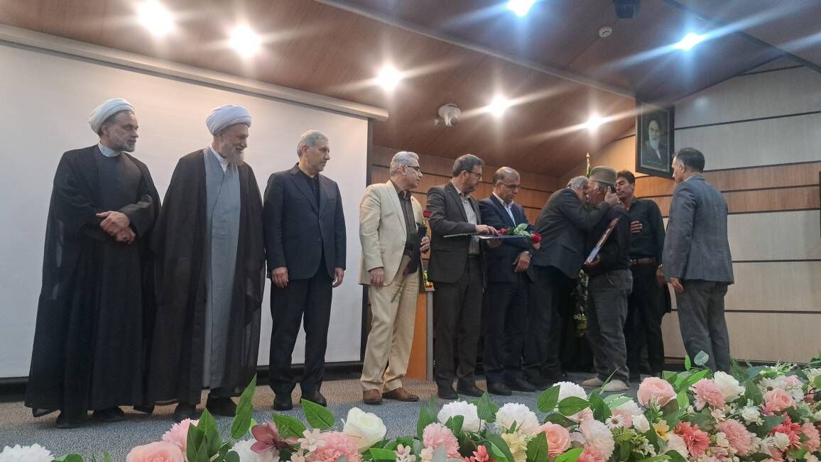 یادی برای فراق فرشتگان سفیدپوش؛ از ناله جانسوز مادر شهید تا دلداری خانواده‌ها