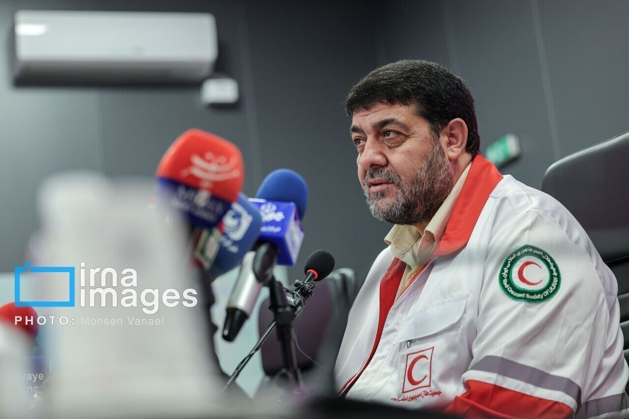 الهلال الاحمر الايراني : محکمة الجنائیة الدولیة ايّدت ٣٥ وثيقة لانتهاك حقوق الإنسان اثر الحرب على ايران الهلال الاحمر الايراني : محکمة الجنائیة الدولیة ايّدت ٣٥ وثيقة لانتهاك حقوق الإنسان اثر الحرب على ايران