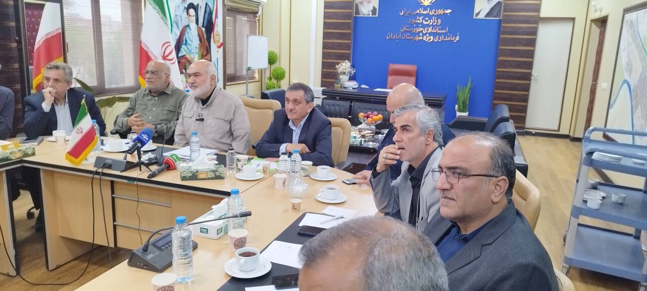 استاندار خوزستان: ۲۲۱ هزار تن کالا از مرزهای این استان به عراق صادر شد