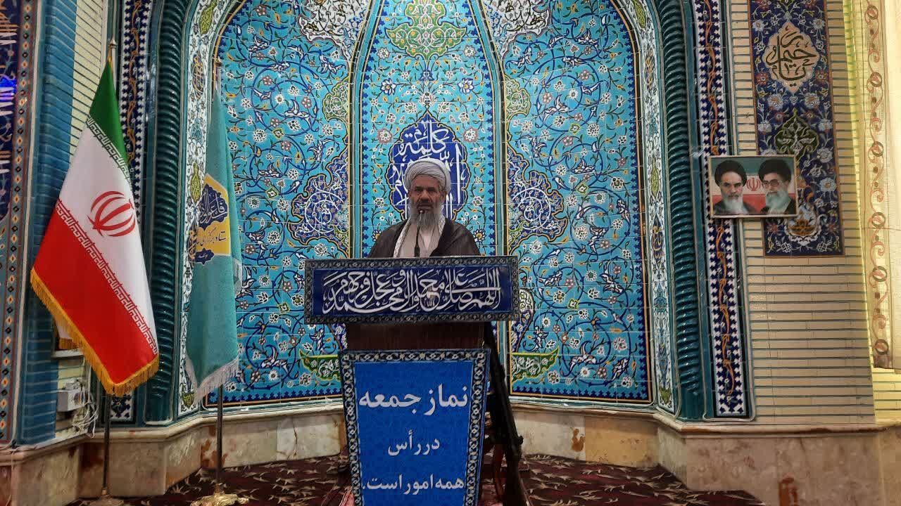 امام جمعه مراغه: هر اقدام احمقانه در تنگه هرمز منجر به دفن دشمن می‌شود