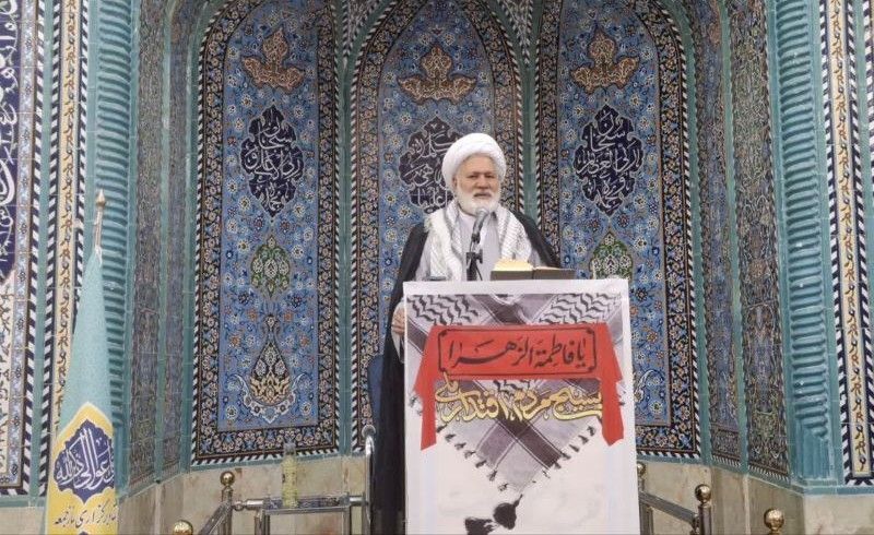 امام جمعه خاش: قدرت پوشالی استکبار رو به افول است