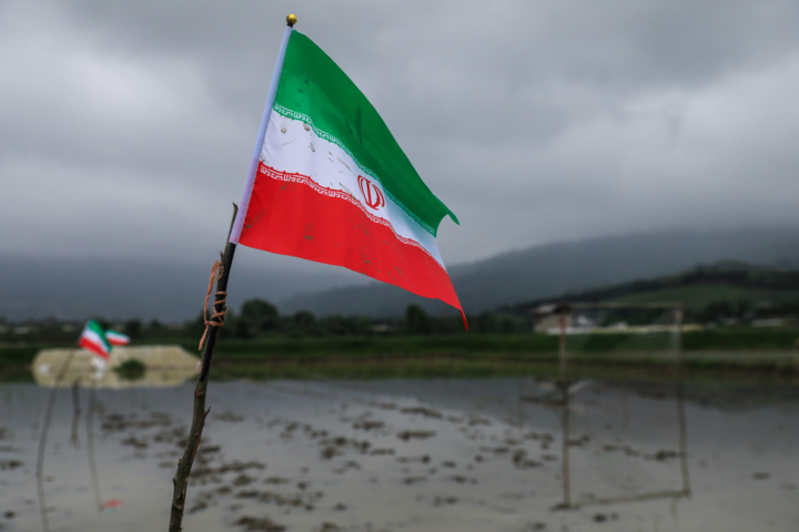 قاب زندگی/ فوتشال، جشن آغاز فصل کشت در دشت مازندران