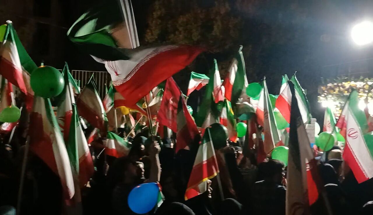 شصت‌ونهمین شب خروش خیابان‌ها؛ وقتی فارس هنوز برای ایران می‌ایستد