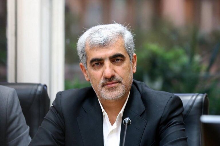 معلمان سنگ‌بنای تاب‌آوری اجتماعی
