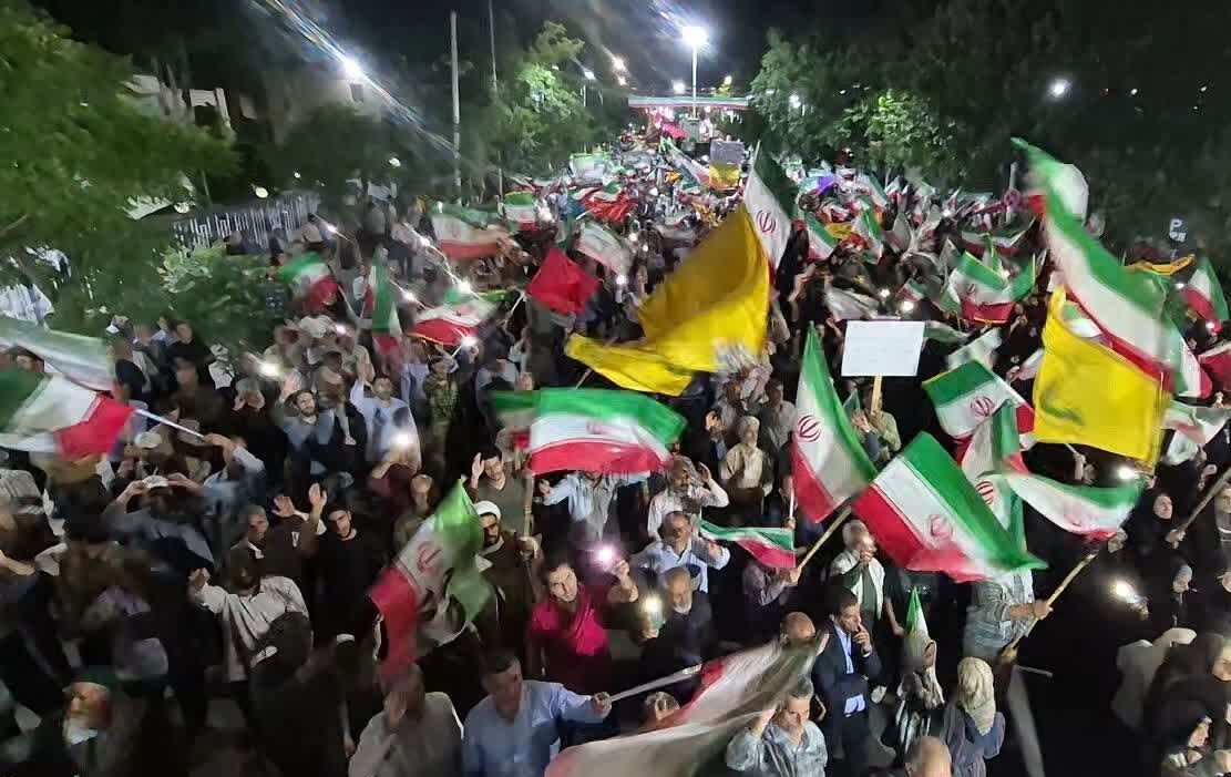 فیلم|تجدید میثاق مردم گناباد،بجستان و خواف با رهبری در هفتاد و سومین شب حضور