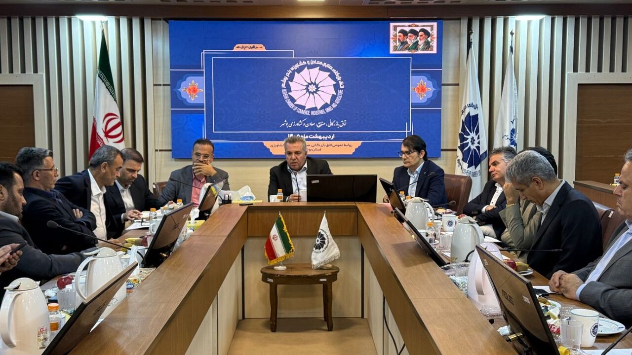 رئیس اتاق بازرگانی بوشهر: تمرکززدایی درحوزه تجارت، صنعت و کشاورزی ضروری است