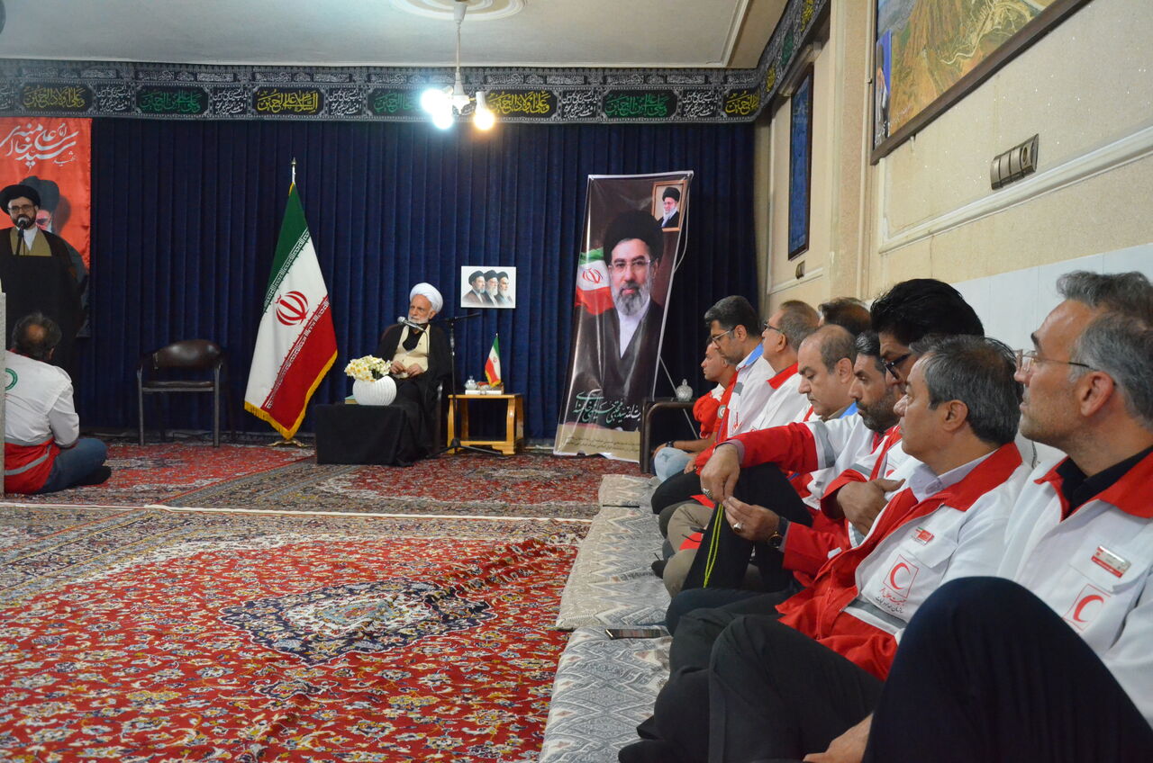 آیت‌الله دری: امدادرسانی در شرایط بحران عبادتی بی‌بدیل است