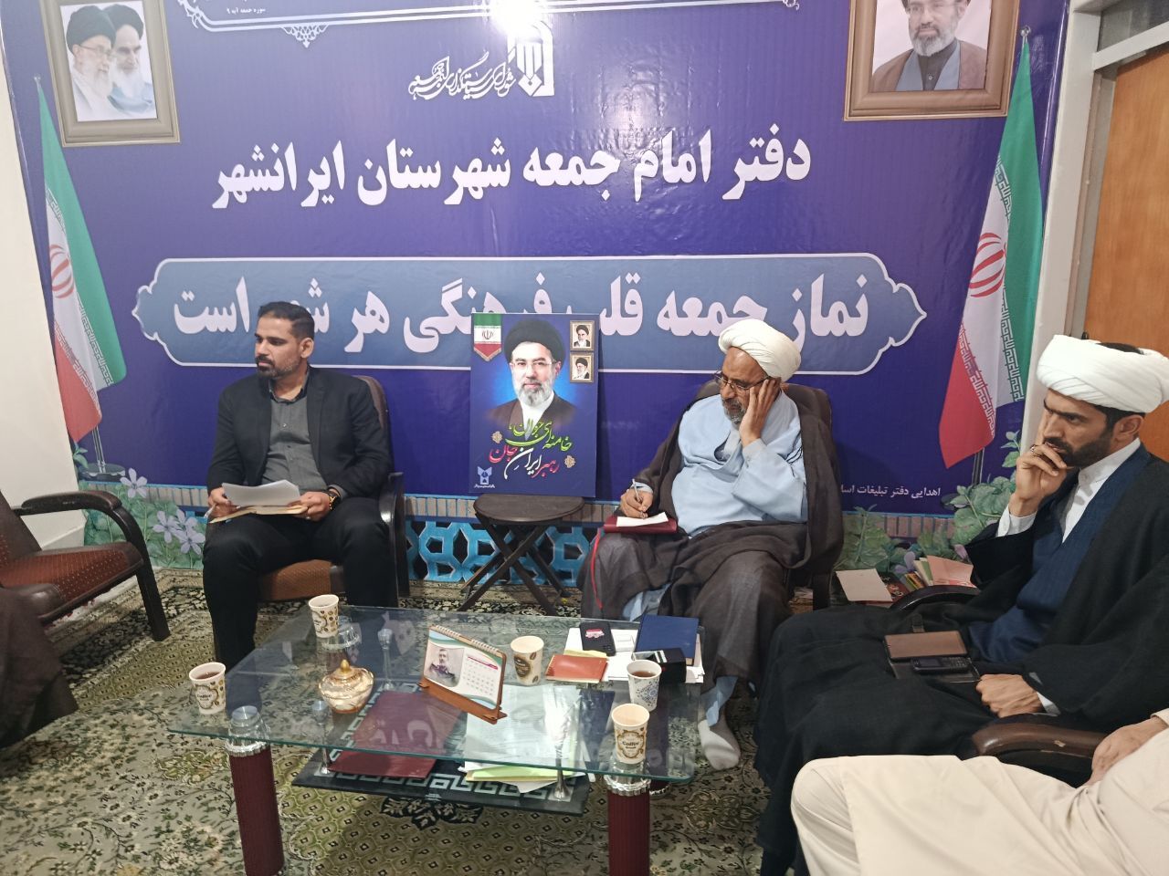 معاون فرماندار: اقتصاد مقاومتی و وحدت شیعه و سنی؛ عوامل کلیدی عبور ایرانشهر از چالش‌هاست