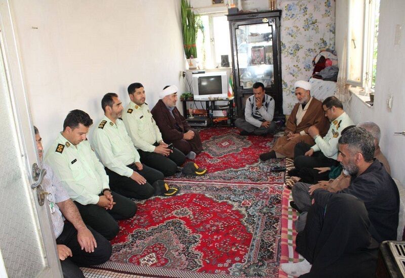 معاون عقیدتی فراجا: ولایت مداری رمز پیروزی نیروهای مسلح است