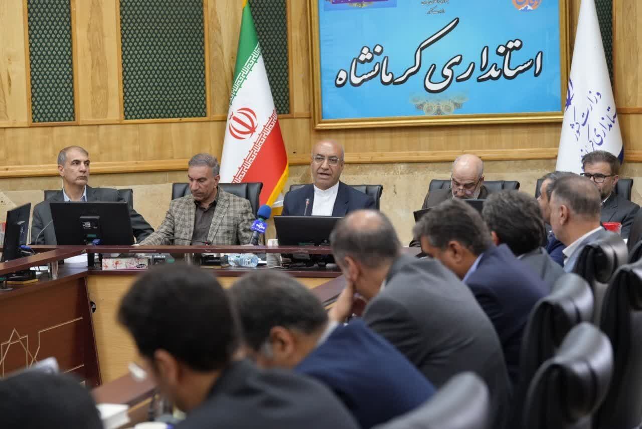 استاندار کرمانشاه: اربعین نمایش اقتدار و وحدت جهان اسلام است