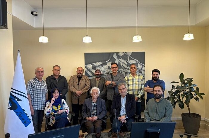 مدیرکل هنرهای نمایشی در خانه تئاتر حضور پیدا کرد/ برگزاری دومین «ایرانی خوانی»