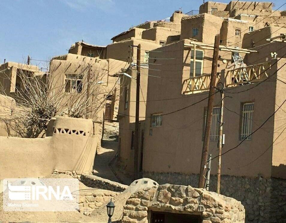 «قلعه‌بالا» در مسیر ثبت جهانی؛ بوم‌گردی سمنان به دروازه گردشگری بین‌المللی رسید