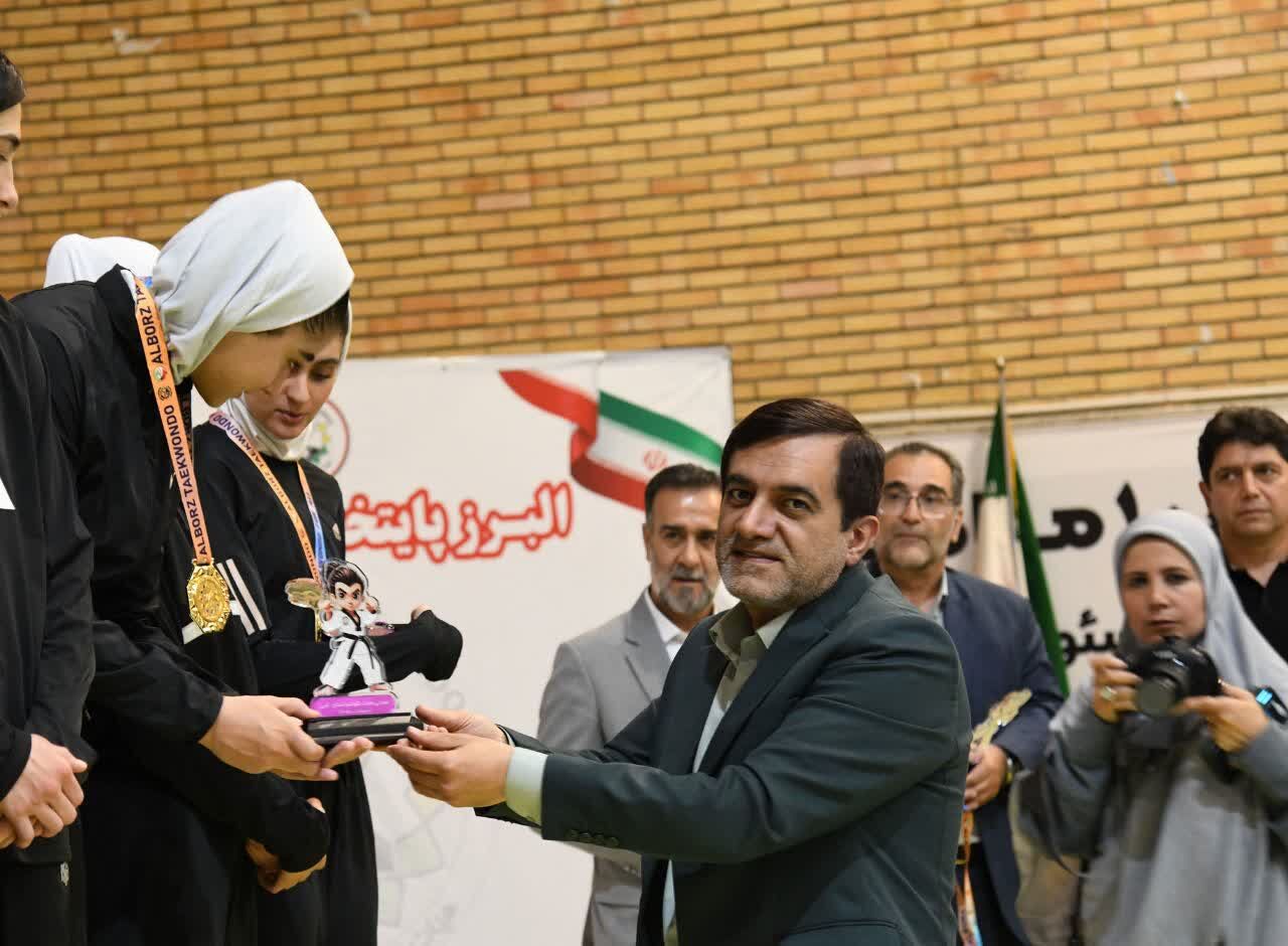 سرپرست ورزش و جوانان : موافقت ساخت ۲۱ پروژه ورزشی جدید در البرز اخذ شد