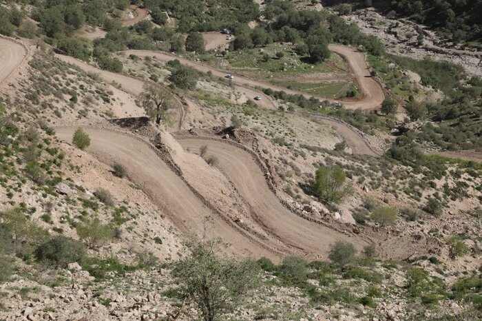 بازدید استاندار ایلام از جاده پدافندی قلندر