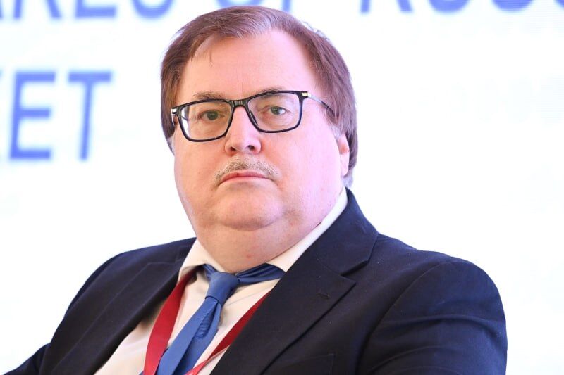 شرق‌شناس روس: ترامپ در پکن به موفقیتی دست نیافت/ ضعف موضع آمریکا به خاطر ایران
