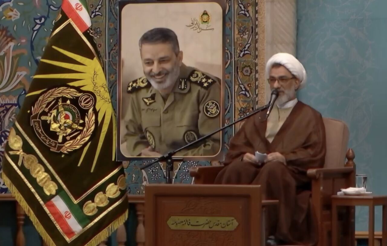 سپهبد شهید موسوی الگویی جامع از یک فرمانده انقلابی بود