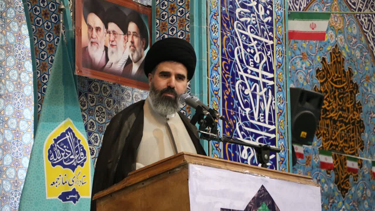 امام جمعه شهرستان پردیس: آرایش جنگی اقتصاد راهبرد مهار تورم است