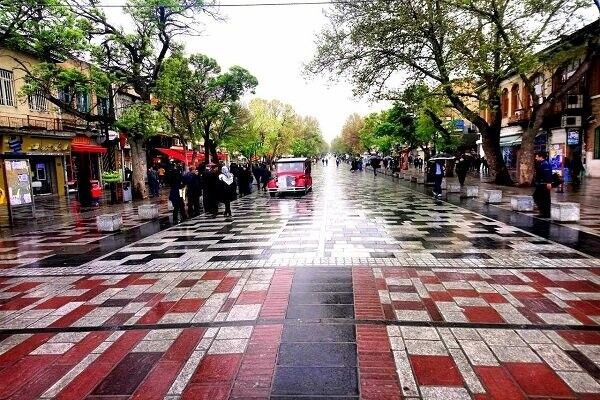 ضرورت بازنگری در حمایت از فعالان و سرمایه گذاران بخش گردشگری در همدان