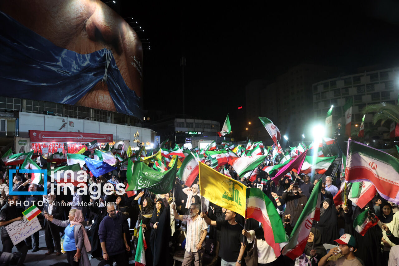 میدان، خیابان و دیپلماسی ارکان دفاع ملی ایران مقابل متجاوزان هستند