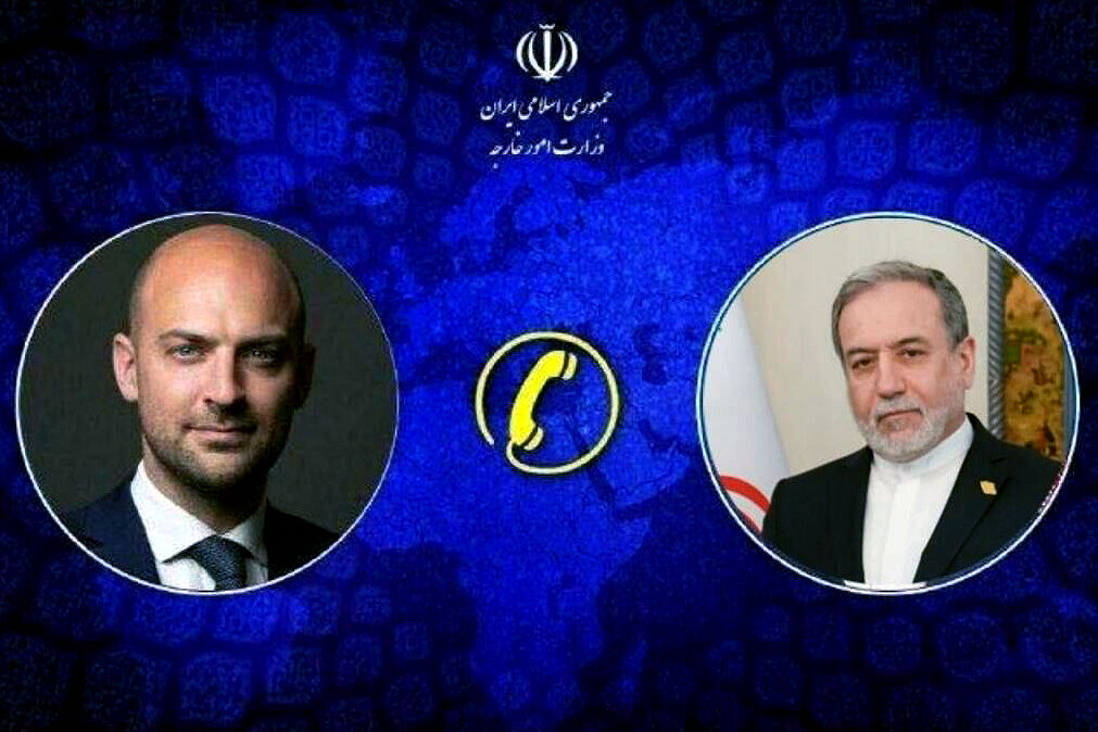 تقرير: وزير الخارجية أراغچي ينتقد الموقف "التدخلي" لفرنسا تجاه إيران