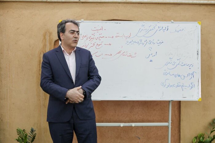 کمک به کسبوکارهای گردشگری از رسالتهای اتاق بازرگانی چهارمحال و بختیاری است