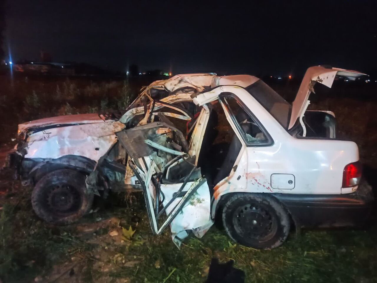 ۱۱ نفر در ۲ حادثه رانندگی جداگانه در جاده های هرمزگان مجروح شدند