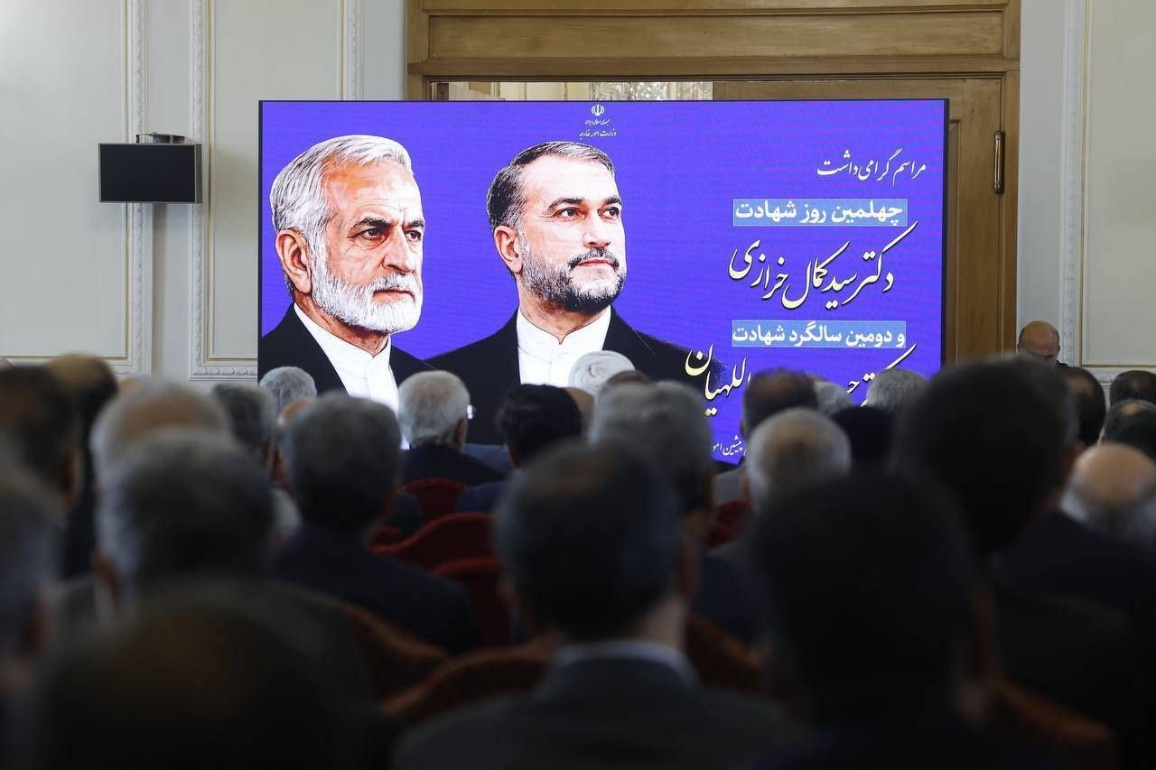 حاجی میرزایی: شهید خرازی علمدارِ ایده گفت‌وگوی تمدن‌ها بود