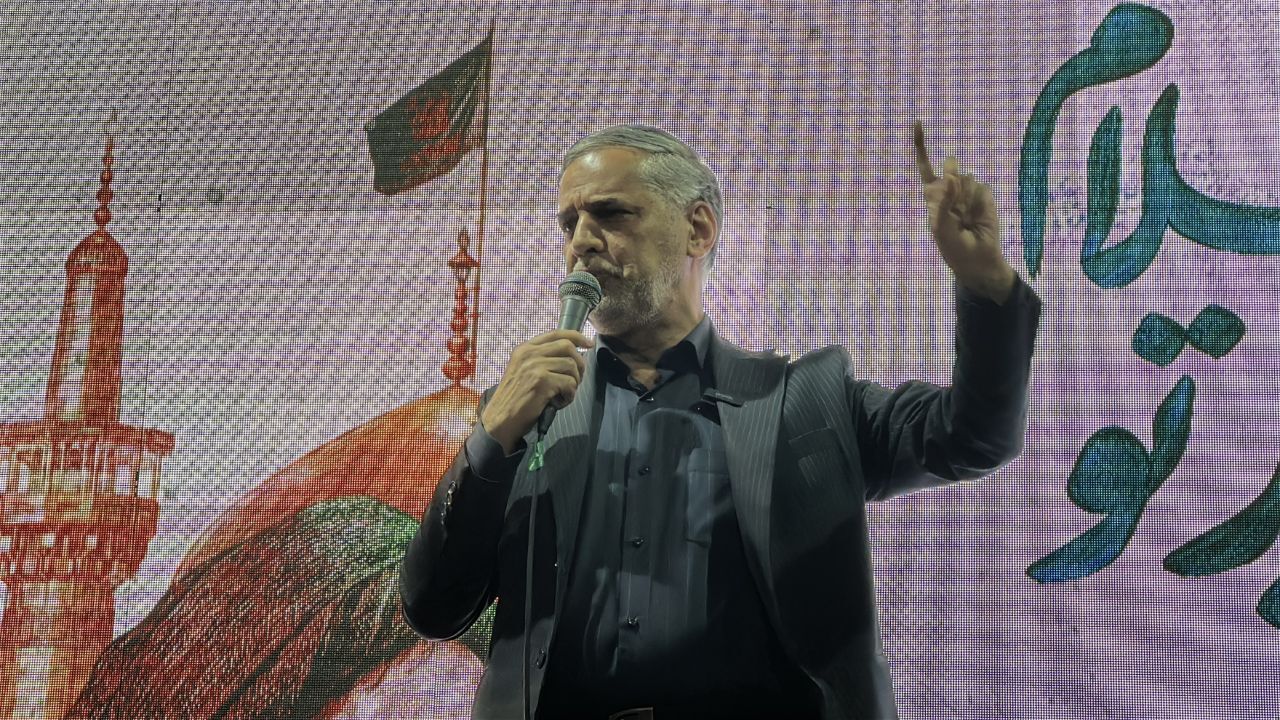 نماینده پیشین مجلس: جمهوری اسلامی در مقابل دو قدرت اتمی ایستاده است
