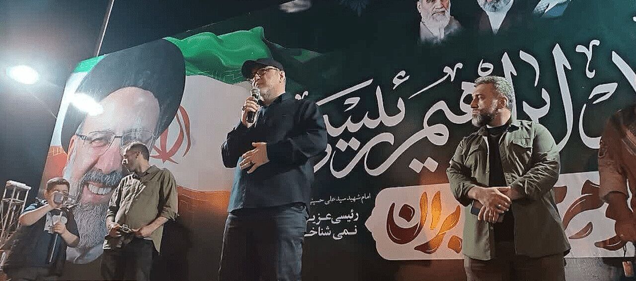 معاون نیروی دریایی سپاه: نیروهای مسلح آماده پاسخگویی به هرگونه تعرض دشمن هستند