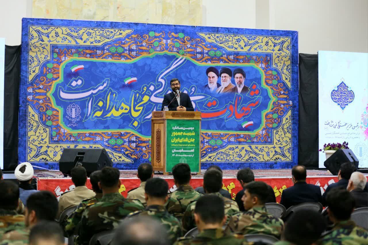 معاون رییس‌جمهور: دشمن با فشار اقتصادی و رسانه‌ای به‌دنبال تضعیف کشور است