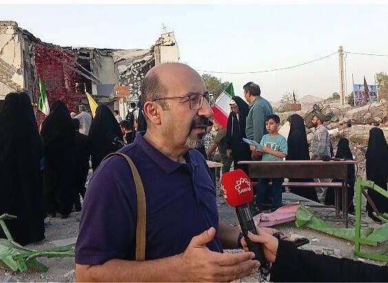 فیلم| بازدید خبرنگاران خارجی ۱۰ کشور از جنایت مدرسه شجره طیبه میناب