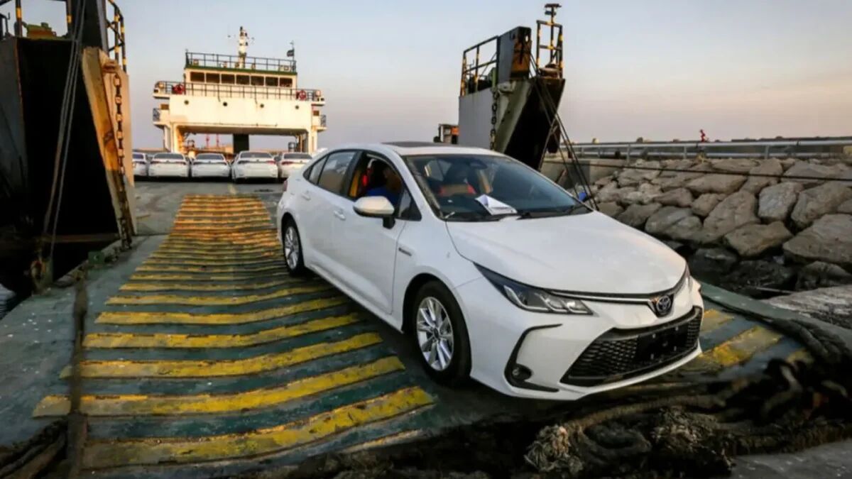 رئیس پلیس راهور هرمزگان: خروج خودروهای مناطق آزاد از استان ممنوع است