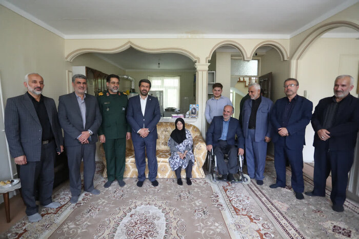 استاندار همدان: حضور مردم بزرگترین سرمایه برای مقابله با جنگهای ترکیبی دشمن است