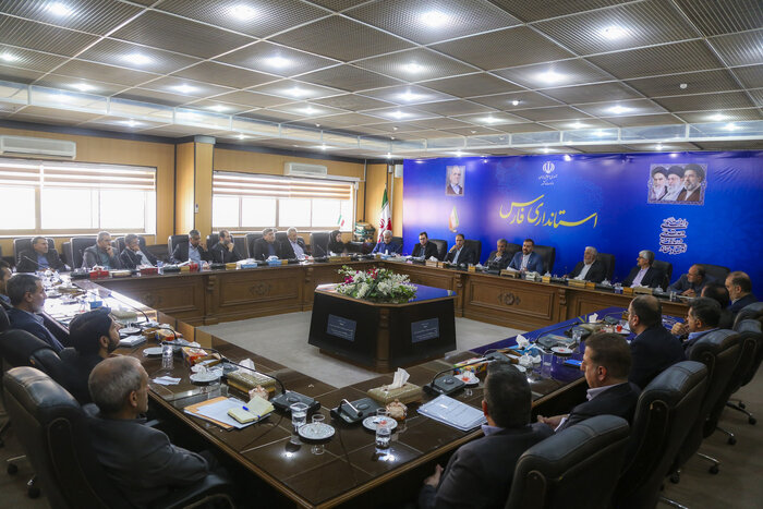 استاندار فارس: پروندههای قدیمی قاچاق خارج از نوبت تعیین تکلیف شود