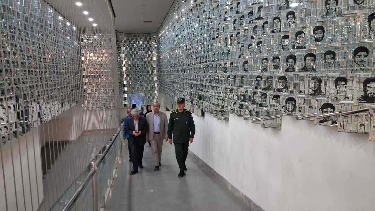 فیلم| تجدید میثاق خبرنگاران یزد با آرمان‌های آزادسازی خرمشهر