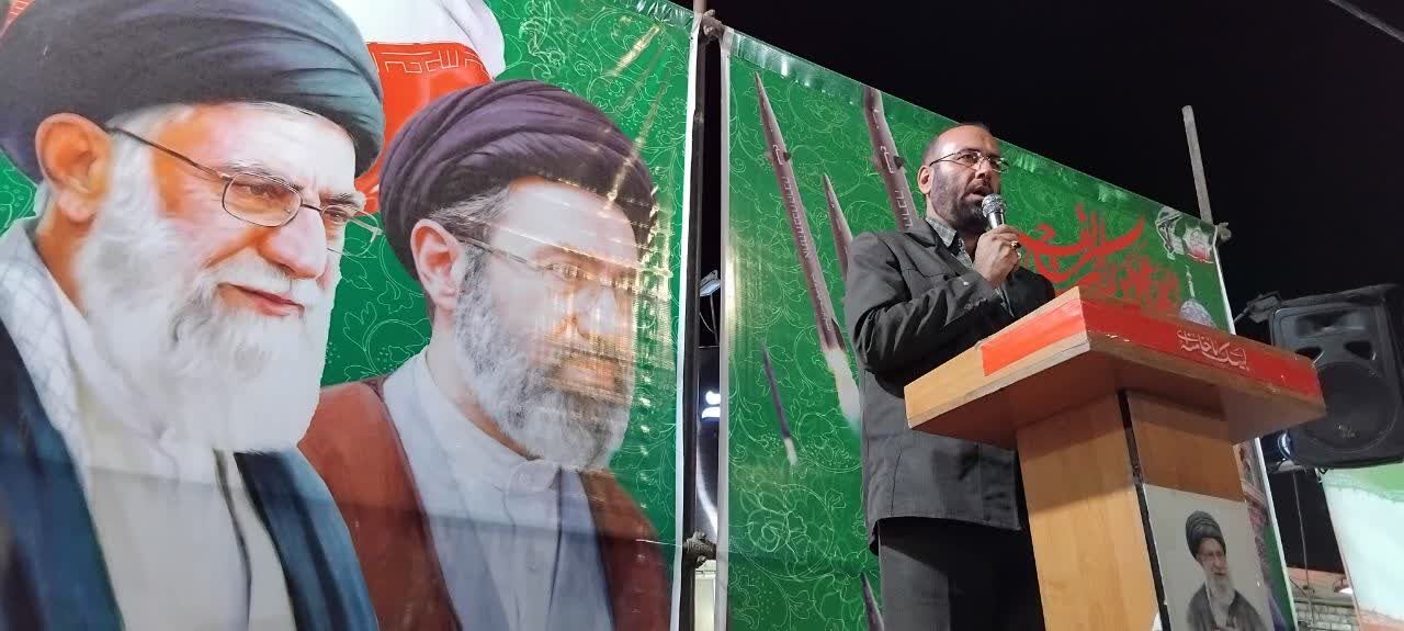 معاون سیاسی سپاه صاحب الزمان(عج): خدشه‌دار کردن وحدت جامعه، رفتاری مورد تردید است