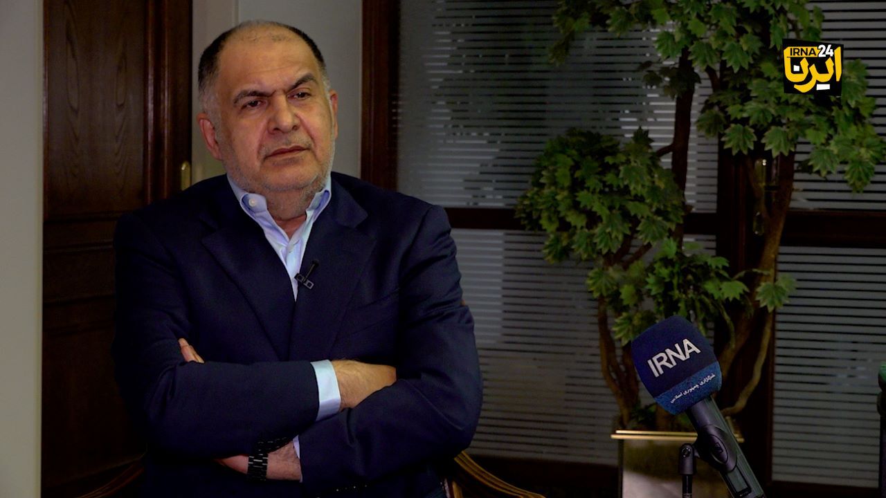 شهید خرازی در حق بسیاری از سیاسیون پدری کرد