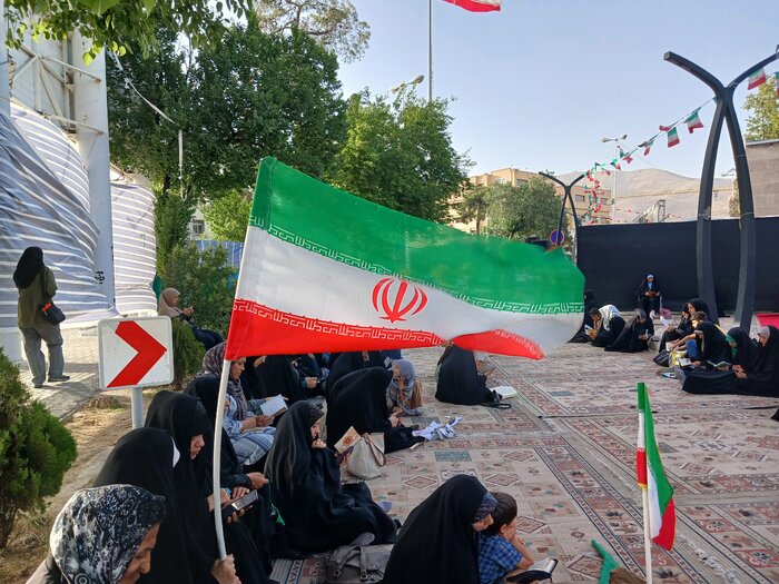 حس متفاوت عرفه شیرازیها در خیابان