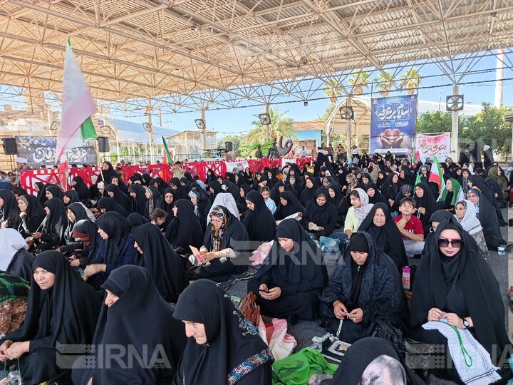 سیویکمین آیین دعای عرفه در مرز خسروی؛ طنین نوای «الهیالعفو» در دروازه کربلا