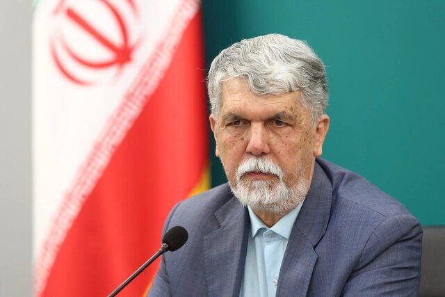 وزیر فرهنگ و شخصیت‌های فرهنگی هنری درگذشت خواهر سیدمحمد خاتمی را تسلیت گفتند